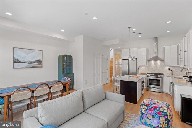 2108 10th St NW in Washington, DC - Building Photo - Building Photo