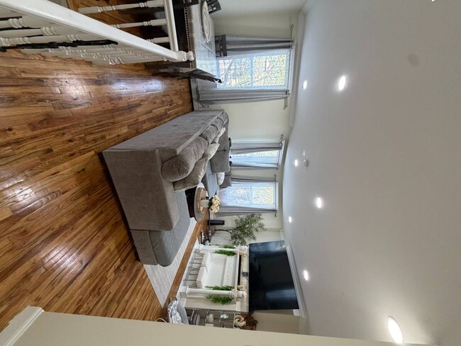 1141 Beach Ave in Bronx, NY - Building Photo - Building Photo