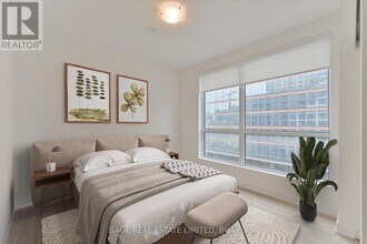 15 Richardson St in Toronto, ON - Building Photo - Building Photo