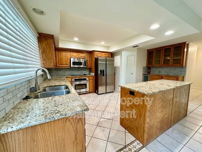 3812 Sugar Ridge Rd in Fort Worth, TX - Building Photo - Building Photo