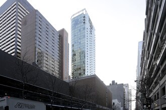 600 N Fairbanks Ct in Chicago, IL - Foto de edificio - Building Photo