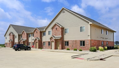 Tullamore Village in Bloomington, IL - Building Photo - Building Photo