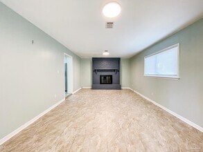 3355 Seabrook St in Pensacola, FL - Building Photo - Building Photo