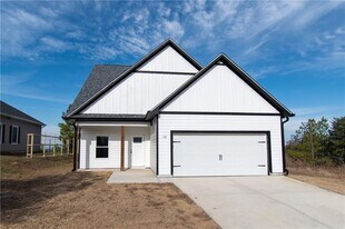 115 Pinto Ln in Fairmount, GA - Building Photo