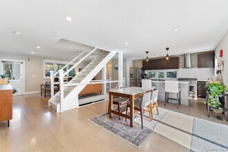 22 E Clinton Ave in Irvington, NY - Building Photo - Building Photo