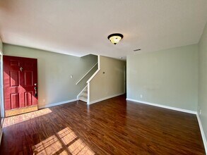 2126 Alpine Rd in Durham, NC - Building Photo - Building Photo