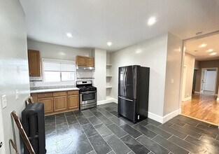 14 Batchelder St in Boston, MA - Foto de edificio - Building Photo