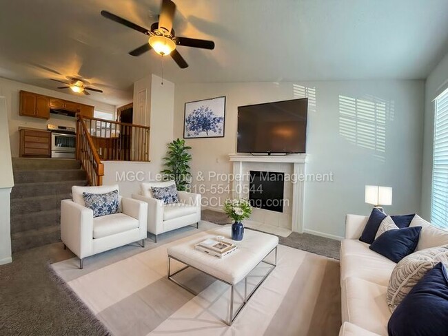 property at 5906 NE 42nd St