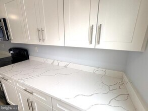 306 Paddock Dr in Chesterbrook, PA - Building Photo - Building Photo