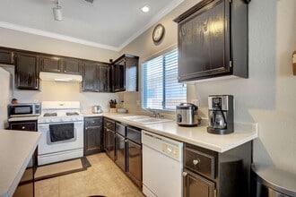 1209 Echo Beach Ave in North Las Vegas, NV - Building Photo - Building Photo