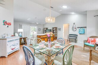 10444 Copperwood Dr in New Port Richey, FL - Building Photo - Building Photo