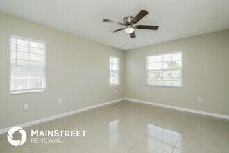 9126 Lometa Ln in Port Richey, FL - Building Photo - Building Photo