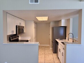 824 Washington Palm Loop in Davenport, FL - Building Photo - Building Photo