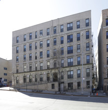 925 Eagle Ave in Bronx, NY - Foto de edificio - Building Photo