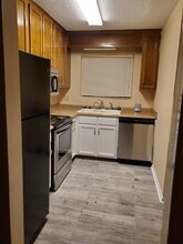 2322 Colony Dr SW in Huntsville, AL - Foto de edificio - Building Photo