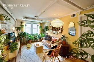 3111 N Clifton Ave in Chicago, IL - Building Photo - Building Photo