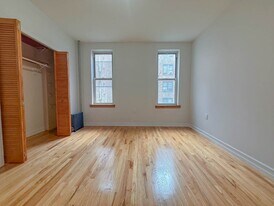 707 W 171st St in New York, NY - Building Photo