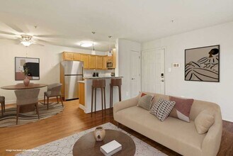 Fox Run Apartments in Edgewood, MD - Building Photo - Building Photo