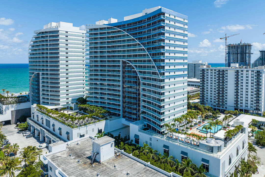 W Residences Fort Lauderdale in Fort Lauderdale, FL - Building Photo