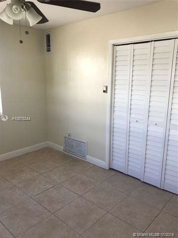 2660 NE 212th Terrace-Unit -A in Miami, FL - Building Photo