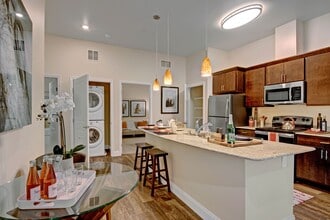 4800 Excelsior in St. Louis Park, MN - Building Photo - Building Photo