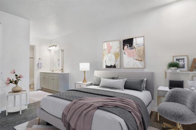 La Parisienne Apartments