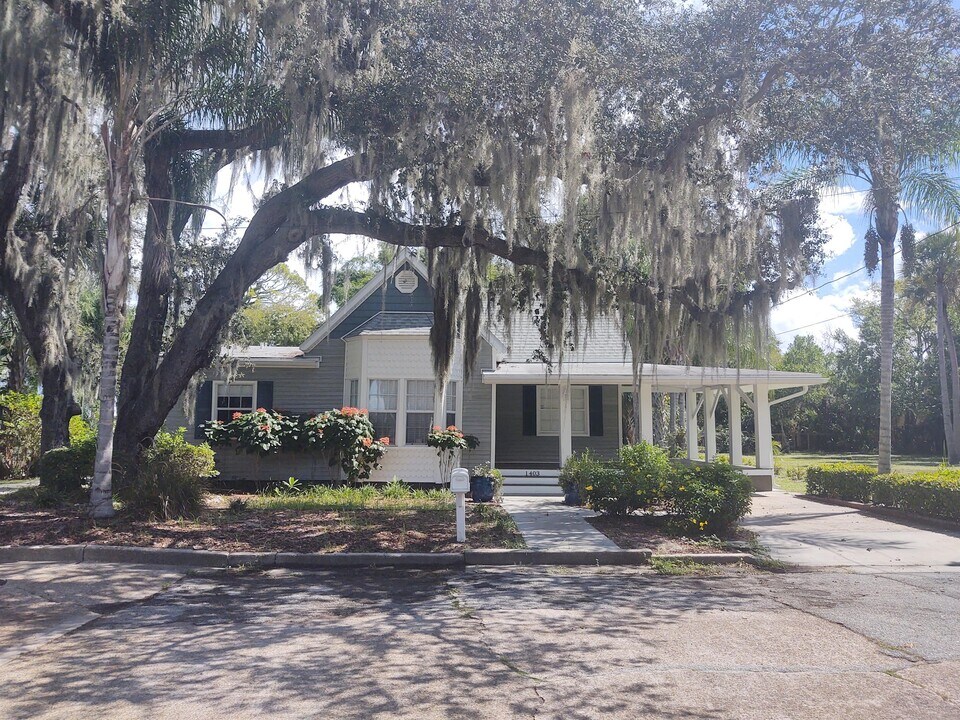 1403 Indian River Ave in Titusville, FL - Building Photo
