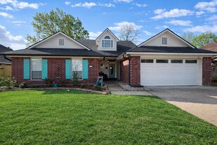 5912 Clearview Cir in Bossier City, LA - Building Photo