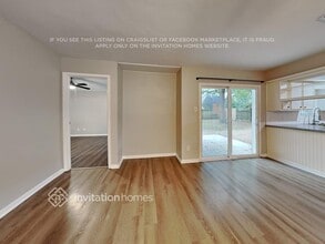 743 S Iowa Ave in League City, TX - Building Photo - Building Photo