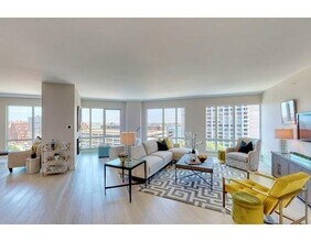 110 Broad St, Unit 902 in Boston, MA - Foto de edificio - Building Photo