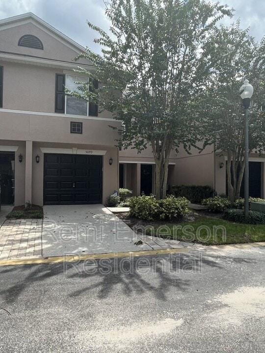 5099 Monticello Heights Ln in Oviedo, FL - Building Photo