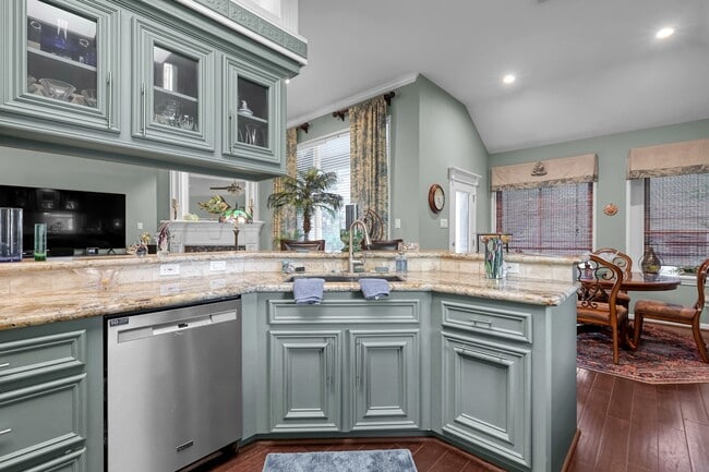 property at 192 Monterrey Rd W