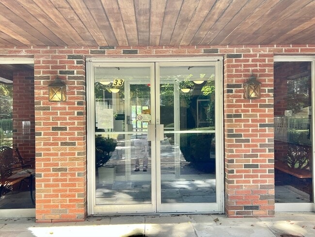 property at 33 Paul St