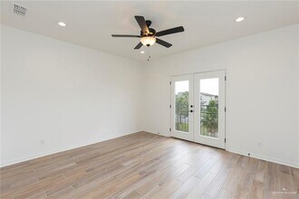 10218 N 15th St in McAllen, TX - Building Photo - Building Photo