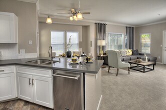 Iron Point at Prairie Oaks in Folsom, CA - Building Photo - Building Photo