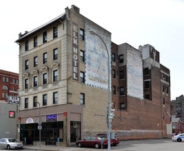 Elk Place in Rochester, NY - Building Photo - Building Photo