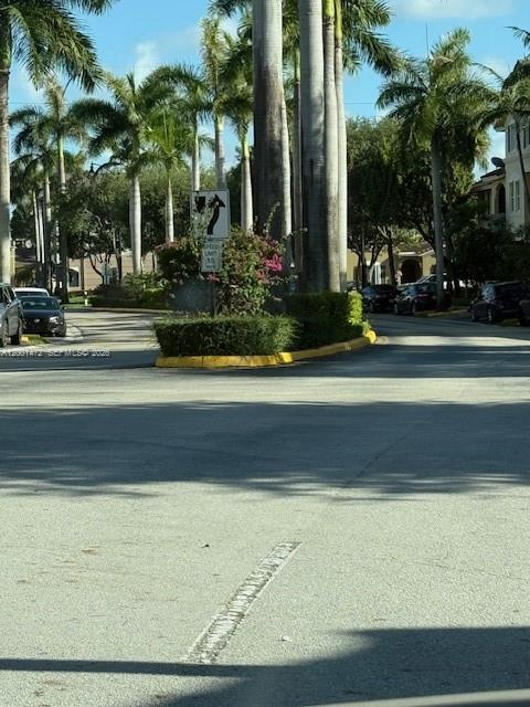 8960 W Flagler St in Miami, FL - Building Photo - Building Photo