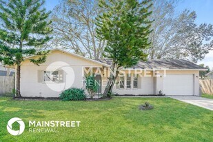 3925 Barcelona St in Titusville, FL - Building Photo