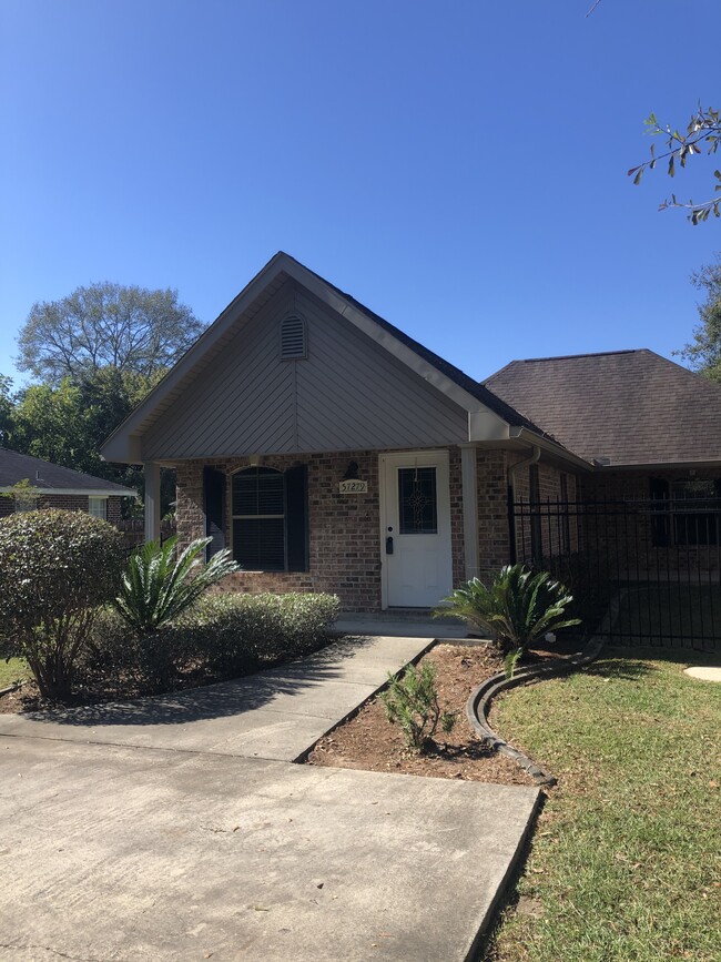 57279 CYPRESS AVE in Slidell, LA - Building Photo - Building Photo