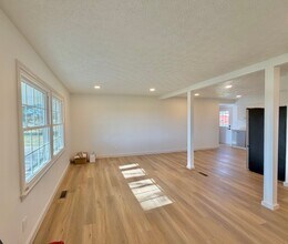 9148 Crottinger Rd in Plain City, OH - Building Photo - Building Photo