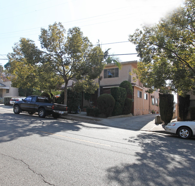 4034 Prospect Ave in Los Angeles, CA - Building Photo - Building Photo