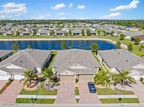 10741 Crossback Ln in Lehigh Acres, FL - Building Photo - Building Photo