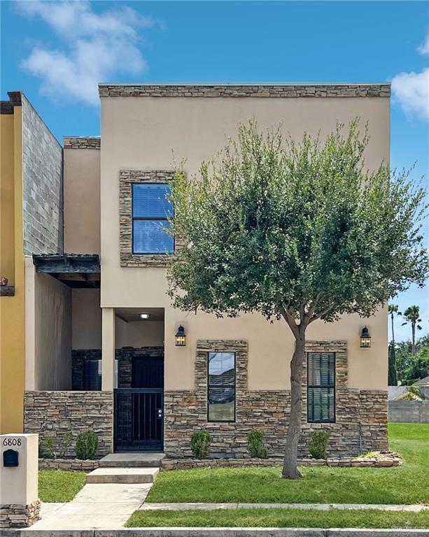 property at 6808 N 4th St