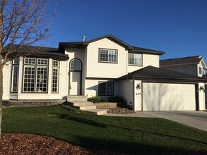 6211 Terra Vista St in Spokane, WA - Building Photo - Building Photo
