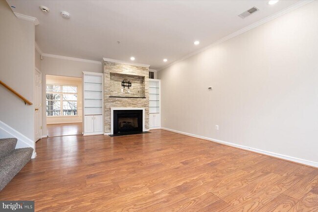 77 Harbour Heights Dr in Annapolis, MD - Building Photo - Building Photo