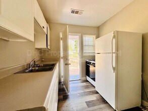 1435 Lynford Dr SW in Atlanta, GA - Building Photo - Building Photo