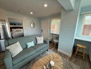 108 Erna Way in Pismo Beach, CA - Building Photo - Building Photo