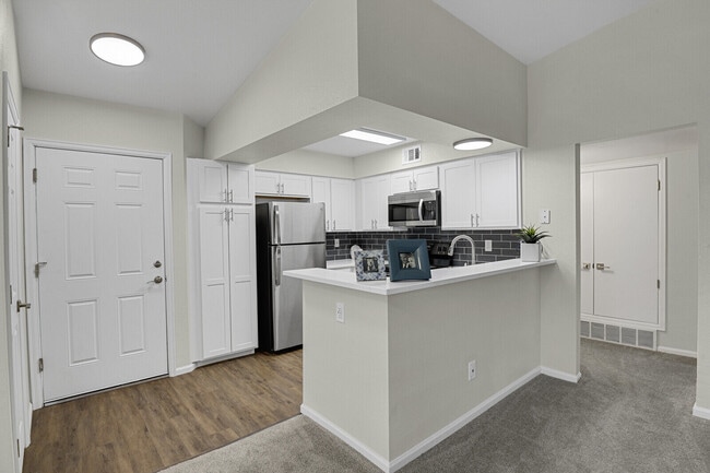 Walker Landing in Aurora, CO - Building Photo - Building Photo