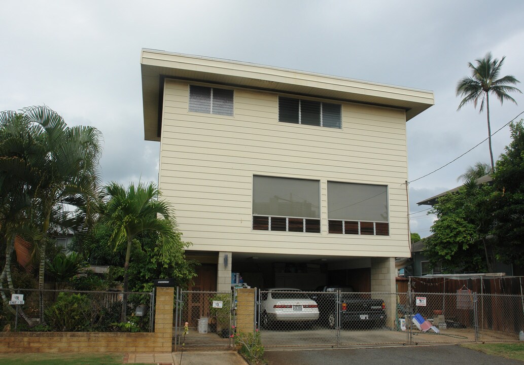 1746 Lime St in Honolulu, HI - Building Photo