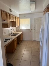 1209 Unitah Ave, Unit 1 in Lakeland, FL - Foto de edificio - Building Photo